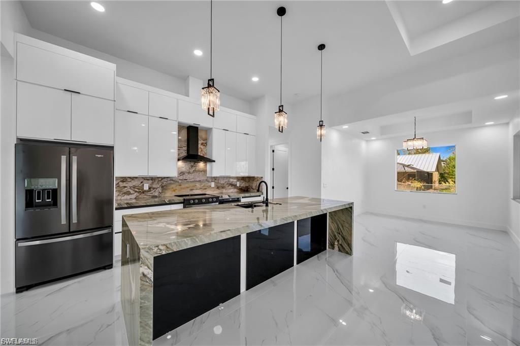 427 SW 21st TER, CAPE CORAL, FL 33991 — photo 5