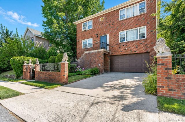 33 Westerly Street, Yonkers, NY 10704