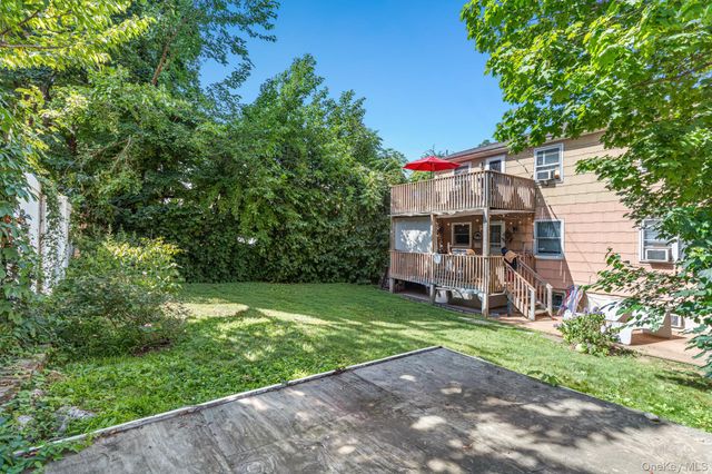 33 Westerly Street, Yonkers, NY 10704