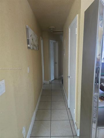 770 SW 2nd Avenue, Deerfield Beach, FL 33441