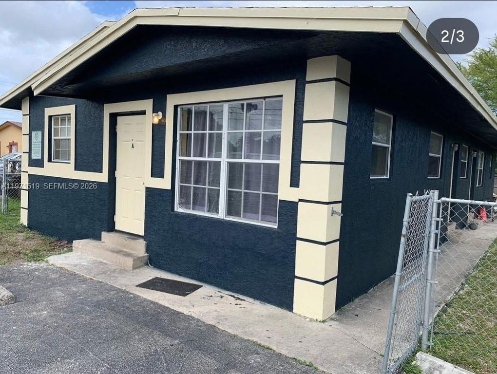 770 SW 2nd Avenue, Deerfield Beach, FL 33441