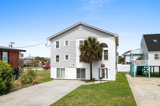212 56th Ave. N, North Myrtle Beach, SC 29582