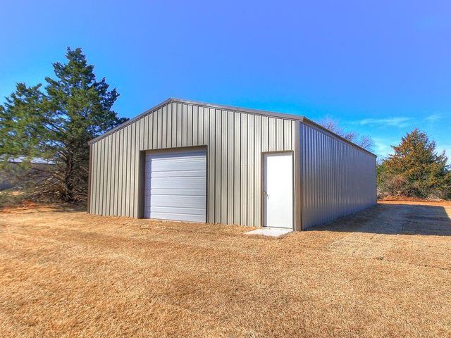 11673 Ward Road, Edmond, OK 73034