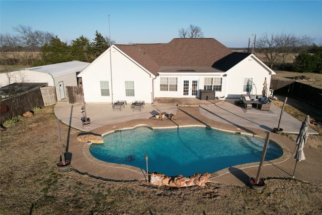 337 County Road 4719, Cumby, TX 75433