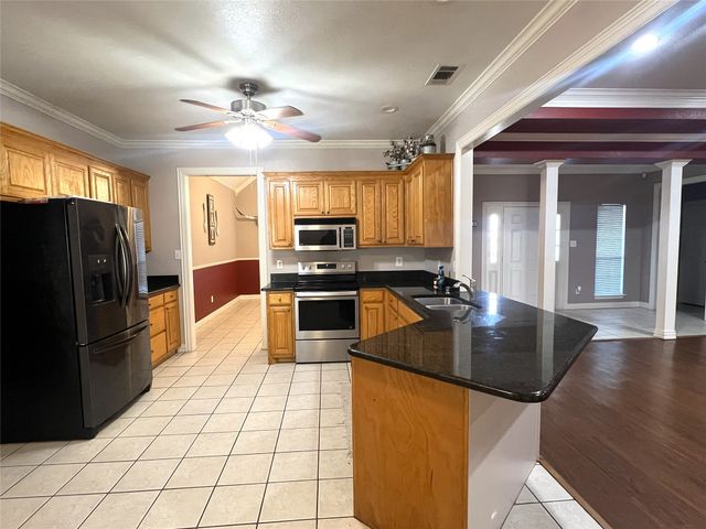 337 County Road 4719, Cumby, TX 75433