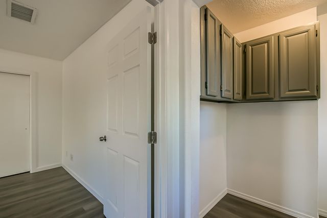 3919 San Isidro Street NW, Albuquerque, NM 87107