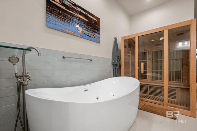 224 North Circle, Fairhope, AL 36532