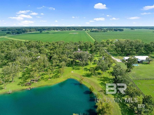 8753 Bishop Road, Fairhope, AL 36532