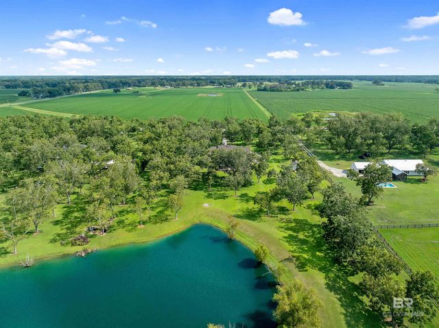 8753 Bishop Road, Fairhope, AL 36532