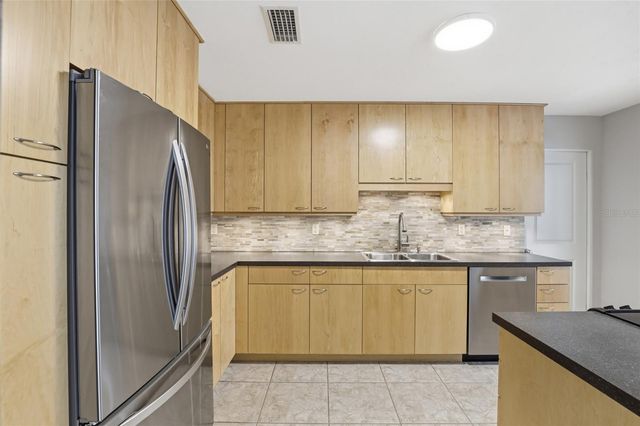 3311 NW 27TH AVENUE, Gainesville, FL 32605