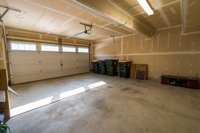 2534 Huntleigh Lane, Woodridge, IL 60517