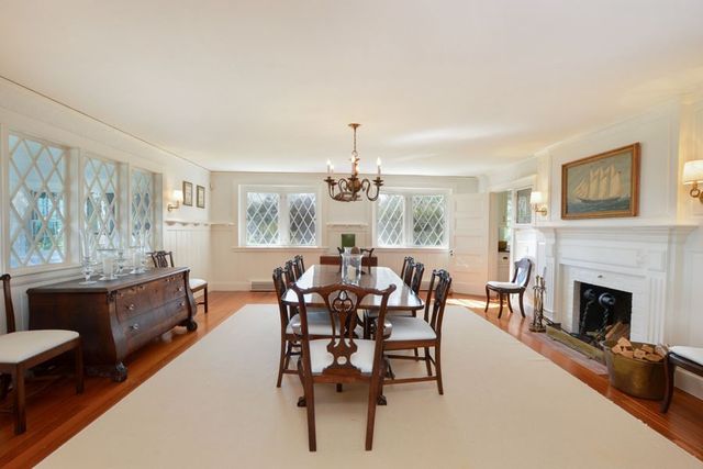 18 Mount Vernon, Barnstable, MA 02647