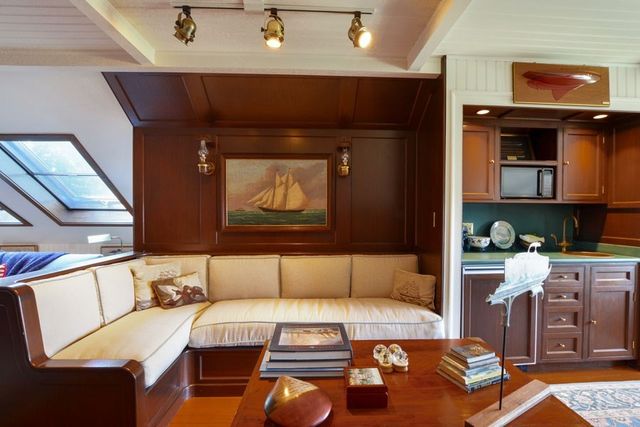 18 Mount Vernon, Barnstable, MA 02647