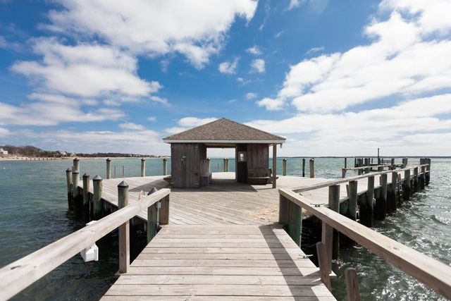 18 Mount Vernon, Barnstable, MA 02647