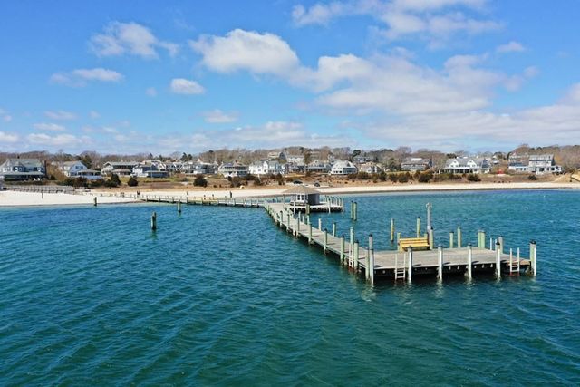 18 Mount Vernon, Barnstable, MA 02647