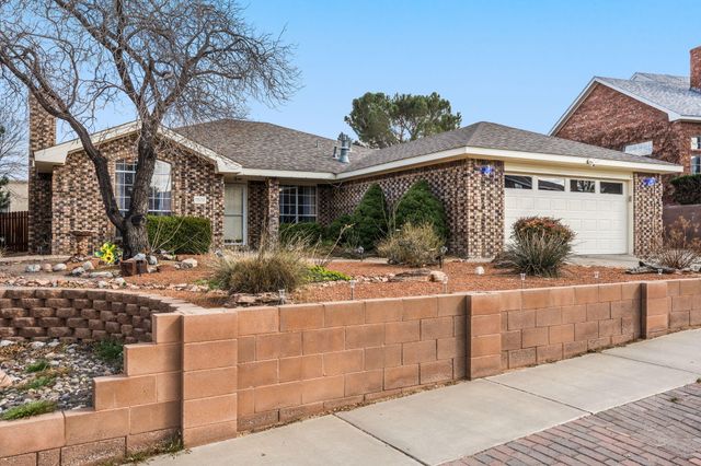 9508 Cody Street NW, Albuquerque, NM 87114