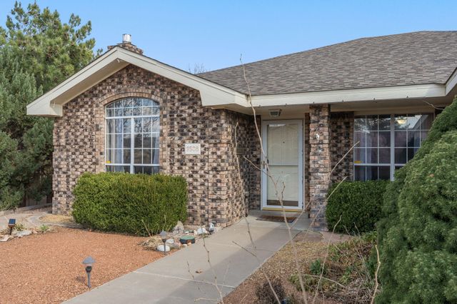 9508 Cody Street NW, Albuquerque, NM 87114