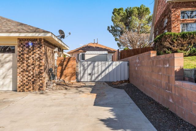 9508 Cody Street NW, Albuquerque, NM 87114