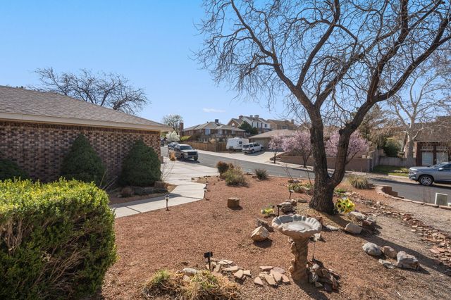 9508 Cody Street NW, Albuquerque, NM 87114