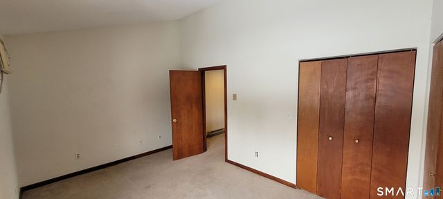 482 Lake Avenue 6, Bristol, CT 06010