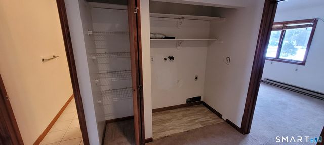 482 Lake Avenue 6, Bristol, CT 06010