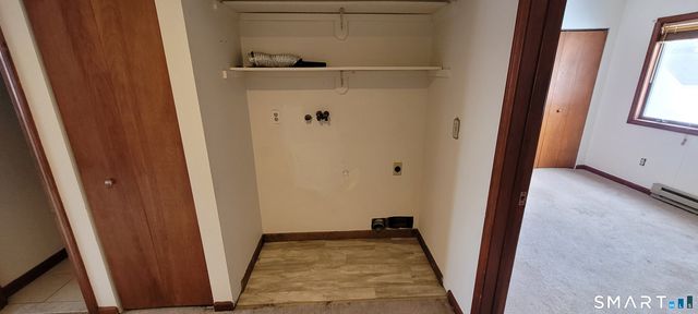 482 Lake Avenue 6, Bristol, CT 06010