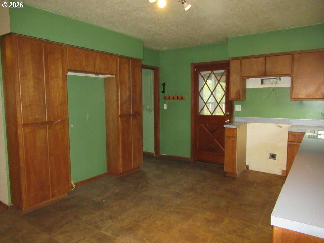 48091 LYONS MILL CITY Dr, Lyons, OR 97358