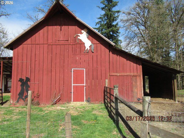 48091 LYONS MILL CITY Dr, Lyons, OR 97358