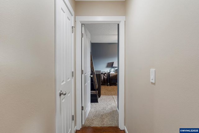 1503 SE Jonathan Av, Dallas, OR 97339