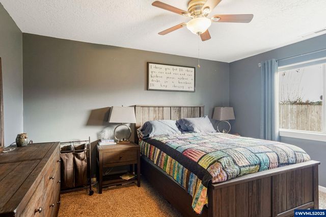 1503 SE Jonathan Av, Dallas, OR 97339