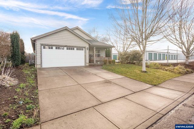 1503 SE Jonathan Av, Dallas, OR 97339