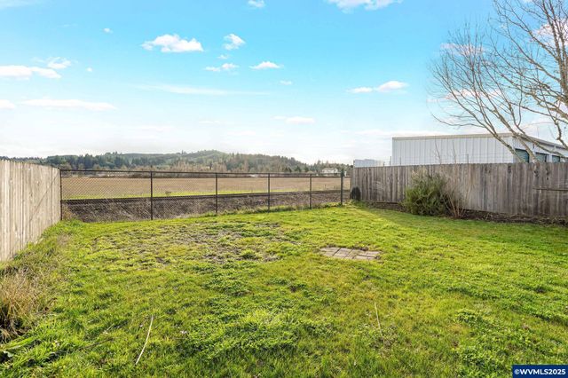 1503 SE Jonathan Av, Dallas, OR 97339