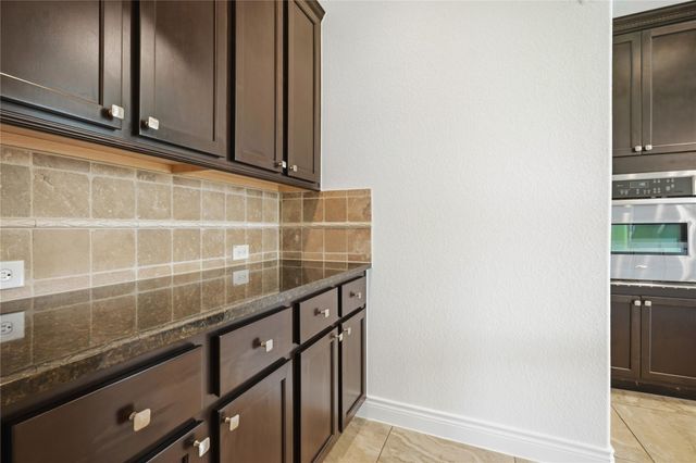 298 West Fork Drive, League City, TX 77573