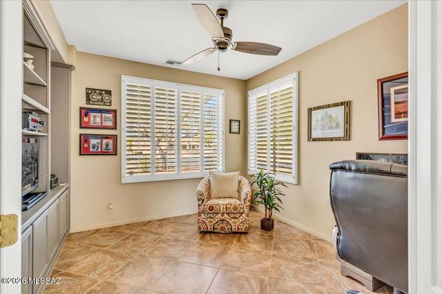 1153 W Saddlehorn Drive, Oro Valley, AZ 85704