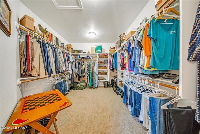 1153 W Saddlehorn Drive, Oro Valley, AZ 85704