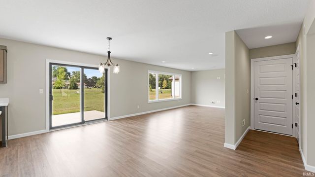 1423 Herdsman Boulevard, Huntertown, IN 46748