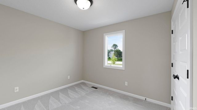 1423 Herdsman Boulevard, Huntertown, IN 46748