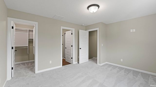 1423 Herdsman Boulevard, Huntertown, IN 46748