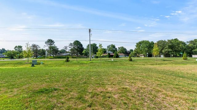 1423 Herdsman Boulevard, Huntertown, IN 46748