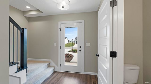 1423 Herdsman Boulevard, Huntertown, IN 46748