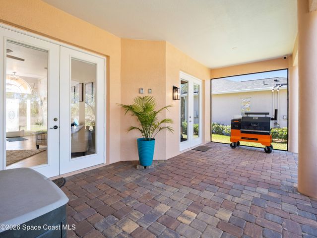 1848 Se Windbrook Drive, Palm Bay, FL 32909