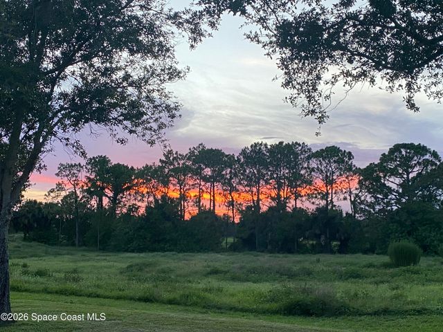 1848 Se Windbrook Drive, Palm Bay, FL 32909