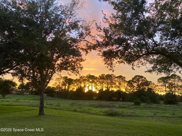 1848 Se Windbrook Drive, Palm Bay, FL 32909