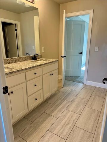 769 Rocky Spring Drive, Jefferson, GA 30549