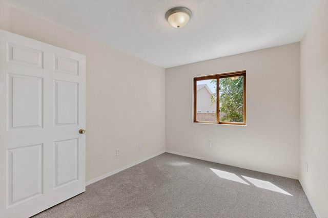 323 Escena Place SE, Albuquerque, NM 87123