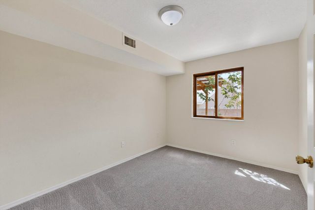 323 Escena Place SE, Albuquerque, NM 87123