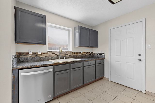 323 Escena Place SE, Albuquerque, NM 87123