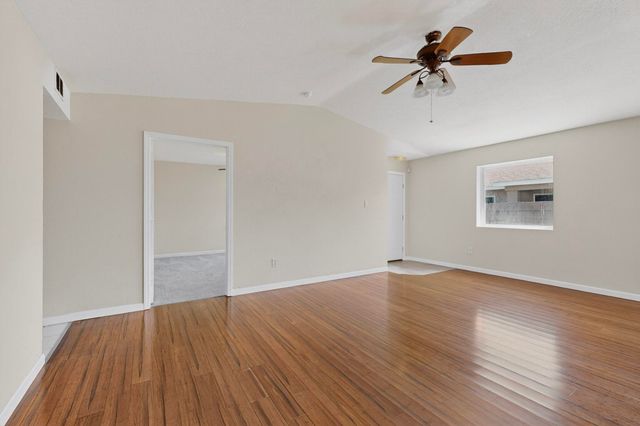 323 Escena Place SE, Albuquerque, NM 87123