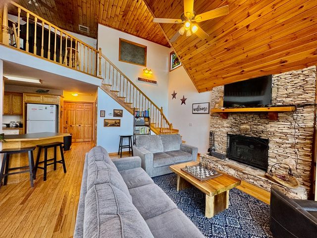 50 Lake Drive, Murphy, NC 28906