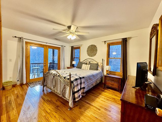 50 Lake Drive, Murphy, NC 28906